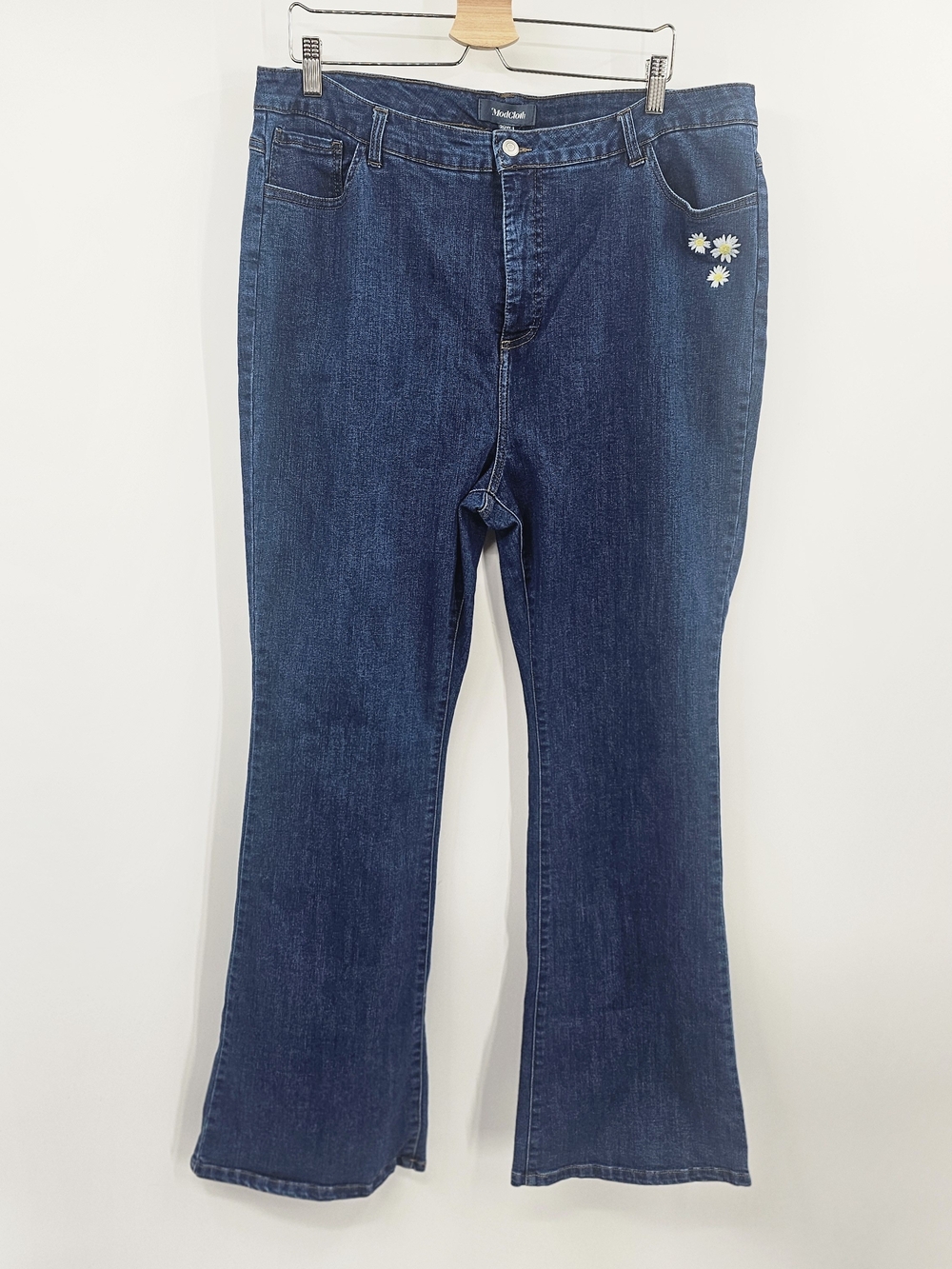 ModCloth Daisy Embroidered Wide Leg Jeans Size 20W